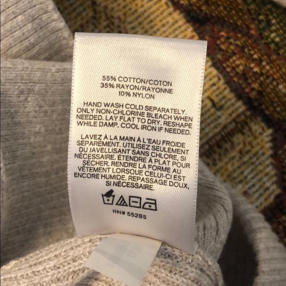 Express Sweater - Picture 4 of 5